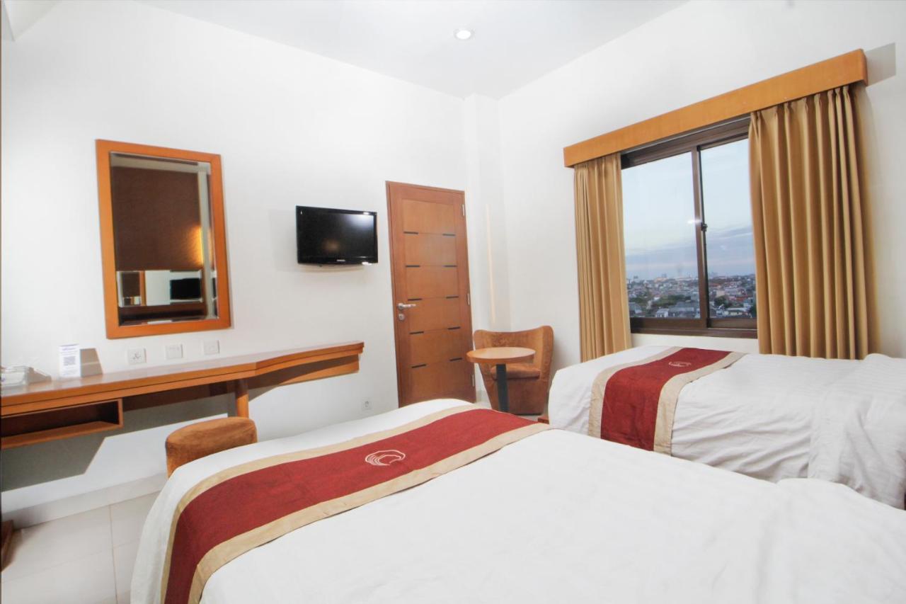 Hotel Bisanta Bidakara Tunjungan Surabaya Dış mekan fotoğraf